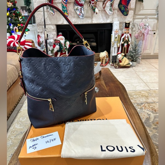 Louis Vuitton Handbags - ❌❌SOLD❌❌🅰️ Gorgeous LV Melie Hobo
